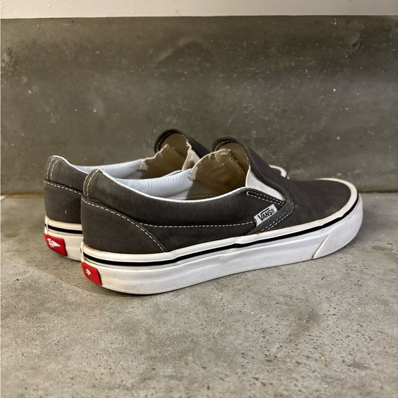 Van’s Dark Grey Skate Slip On Shoe Size M6 / W7.5 Skateboarding Shoes - Picture 4 of 12